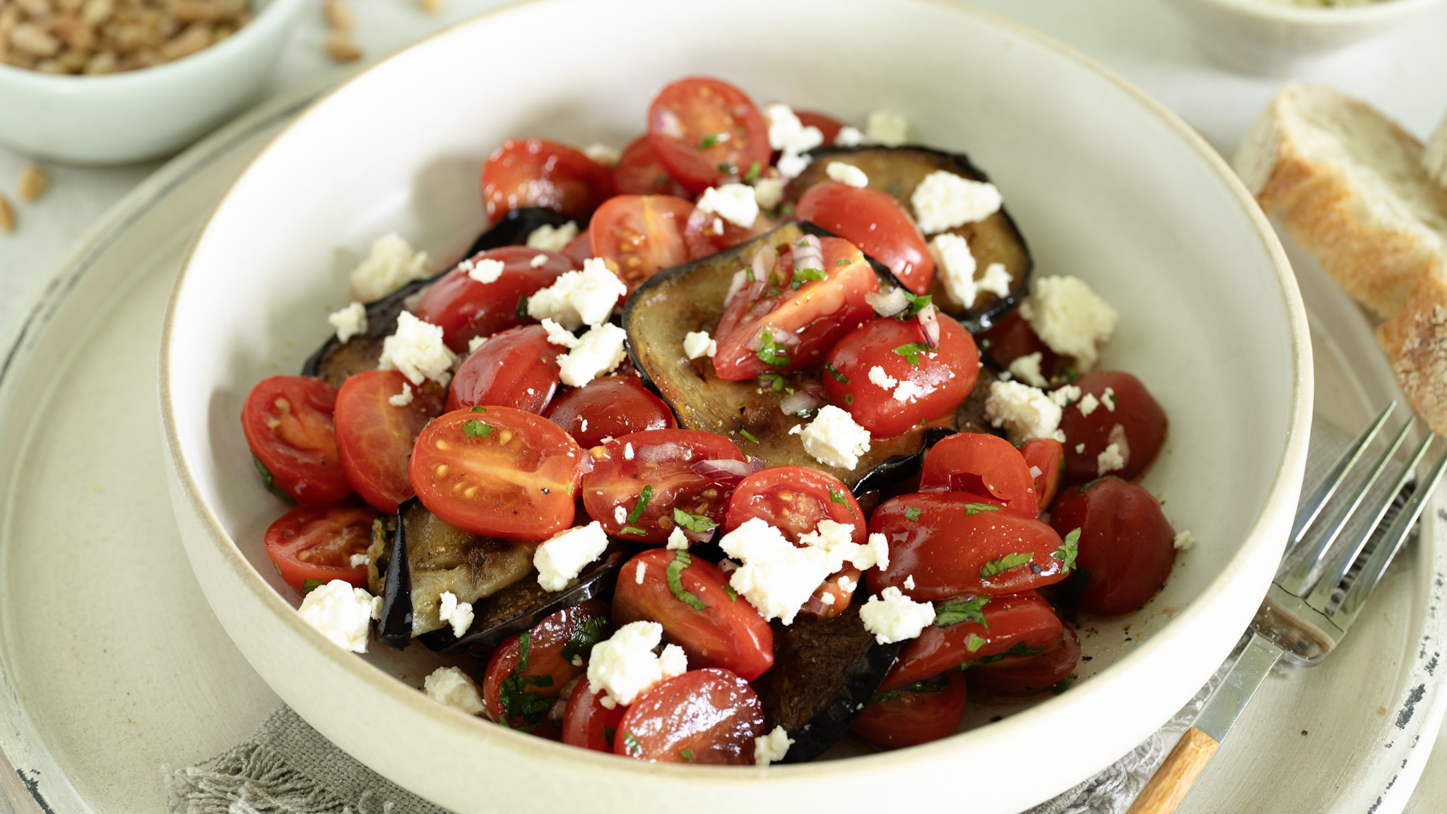 Auberginen-Tomaten-Salat