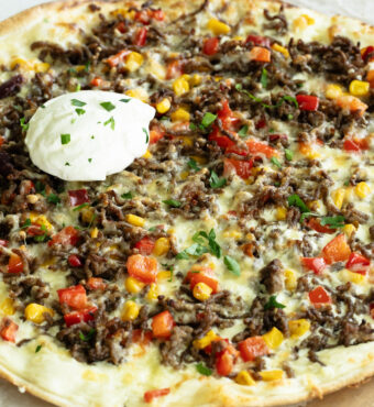 Flammkuchen mit Hackfleisch