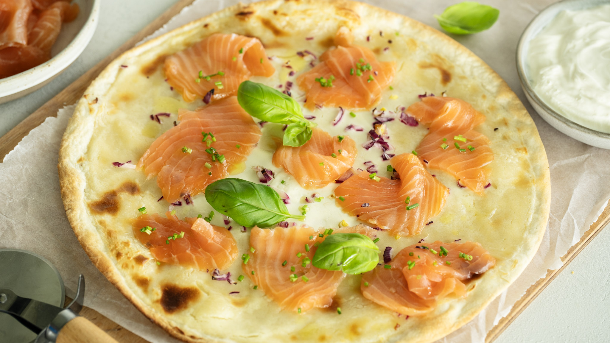 Flammkuchen mit Lachs