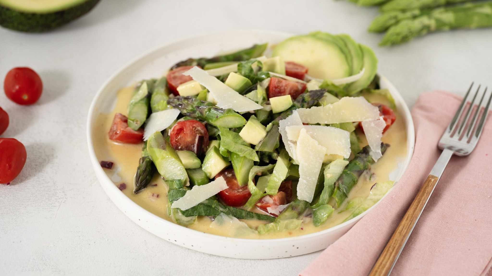 Spargel-Avocado-Salat